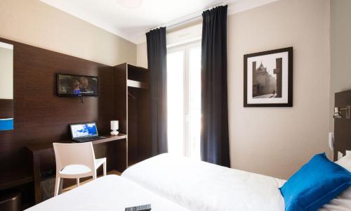 Hôtel Atrium - photo 2