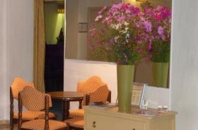 Cit'Hotel de La Vallée - photo 7