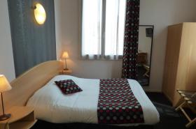 Cit'Hotel de La Vallée - photo 26