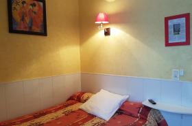 Hôtel du Centre - photo 16