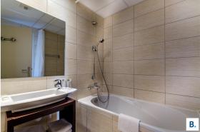 Hôtel Croix des Bretons - photo 17