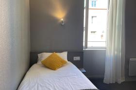 Logis Hôtel Castel de Mirambel - photo 19